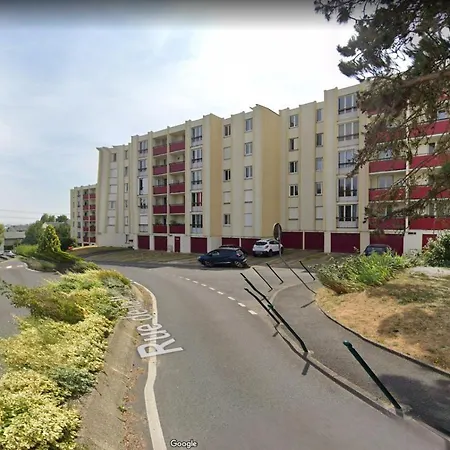 12m2 Proche Saclay, Massy Rer ゲストハウス